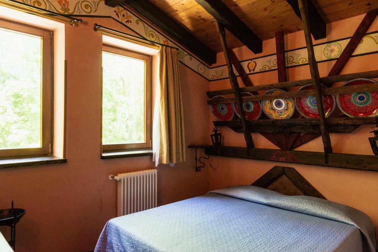 Agriturismo Mezzaluna Malchina Exterior foto